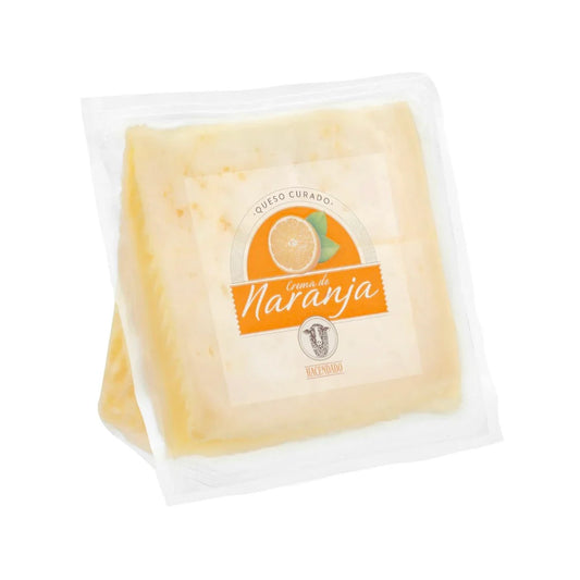 Cietais aitas siers ar apelsīniem, 260g.